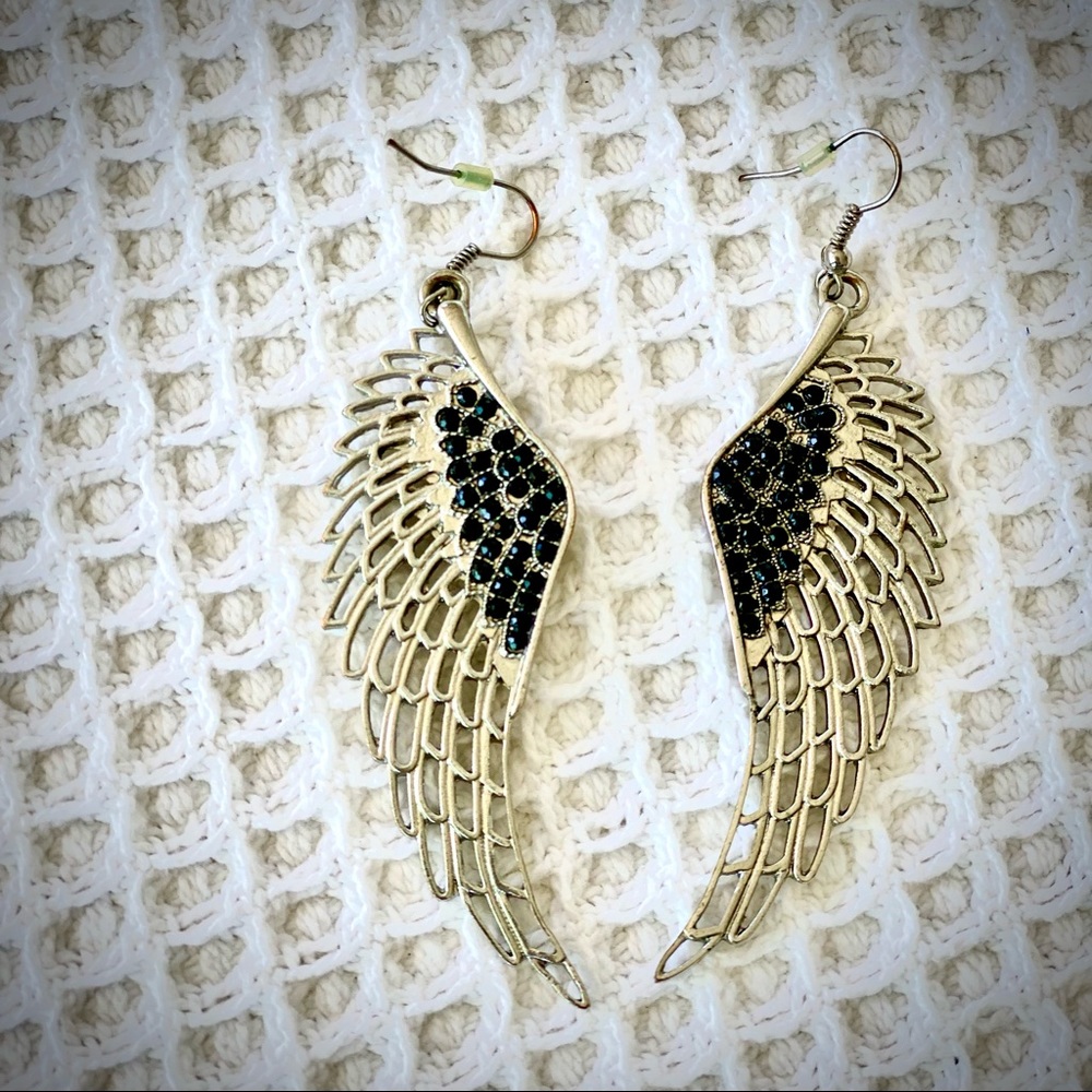 Angel wings oversized earrings